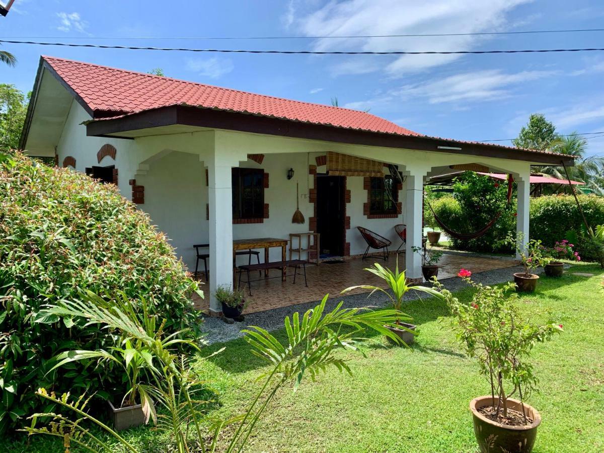 Lovely Garden Villas Pantai Cenang  Dış mekan fotoğraf