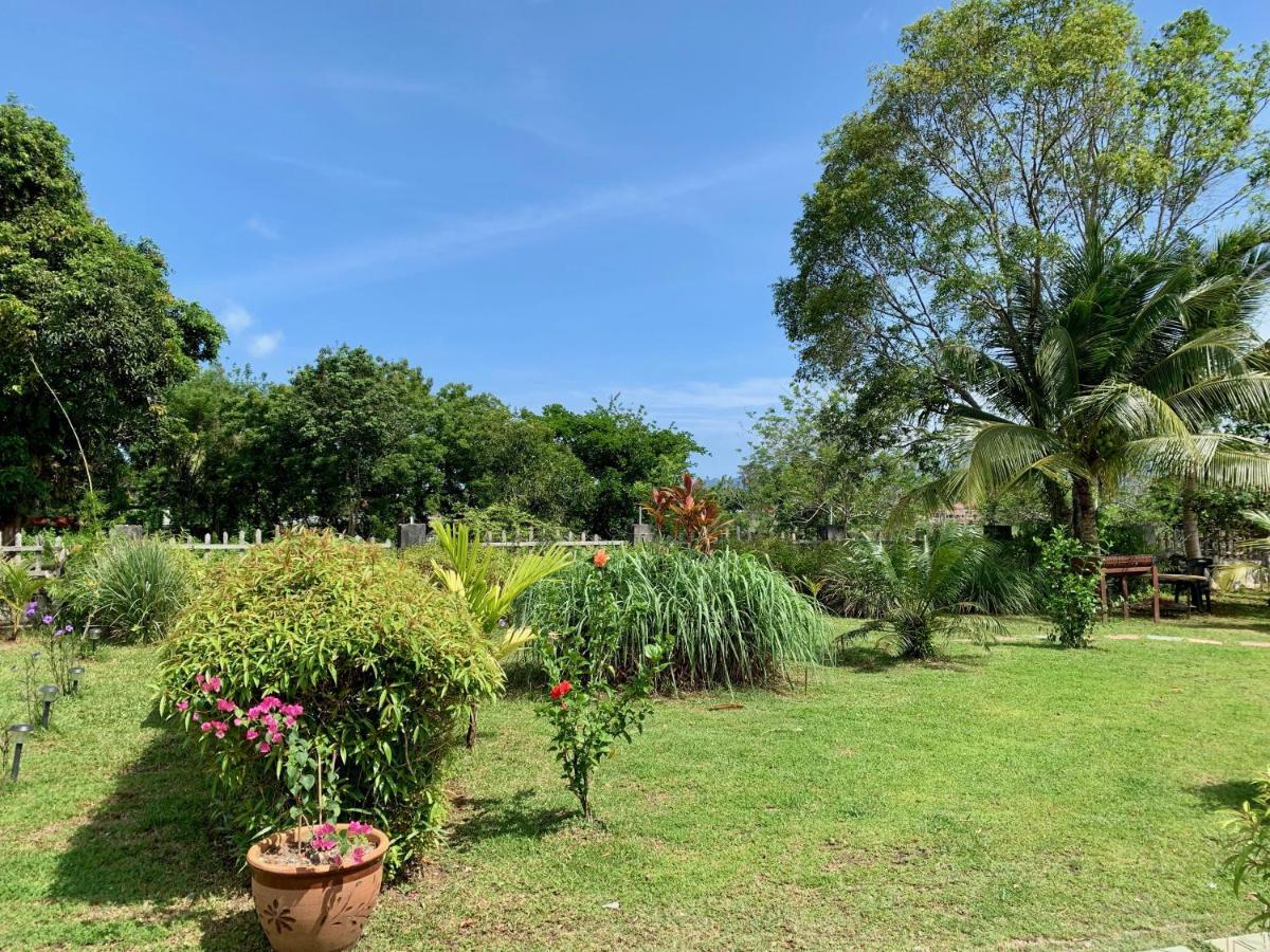 Lovely Garden Villas Pantai Cenang  Dış mekan fotoğraf
