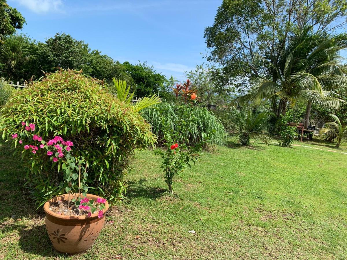 Lovely Garden Villas Pantai Cenang  Dış mekan fotoğraf